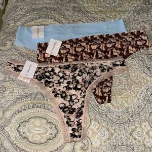 Size XL calvin klein thong bundle